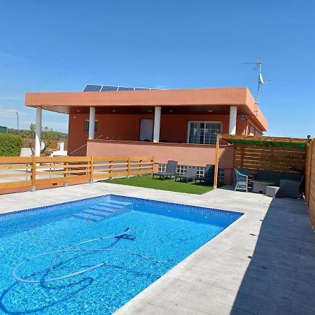 Piscina De Sal Barbacoa Wifi, Parking Gratis, 3 Min Pga Casa El Roble Villa Girona Kültér fotó