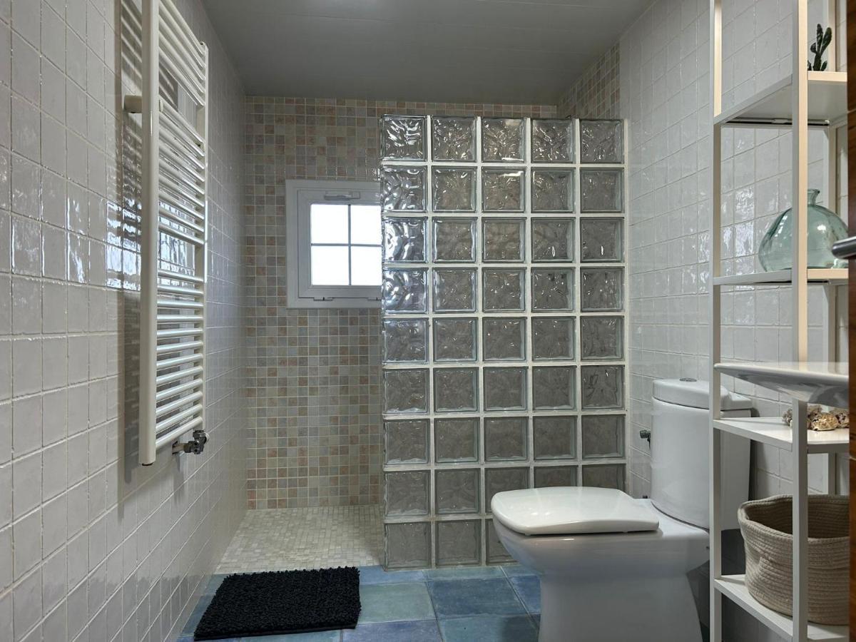Piscina De Sal Barbacoa Wifi, Parking Gratis, 3 Min Pga Casa El Roble Villa Girona Kültér fotó