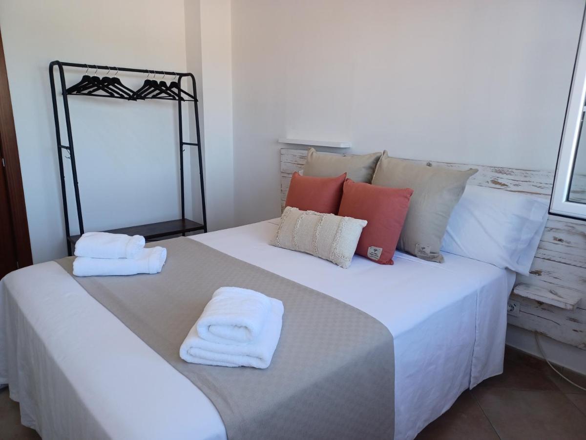 Piscina De Sal Barbacoa Wifi, Parking Gratis, 3 Min Pga Casa El Roble Villa Girona Kültér fotó