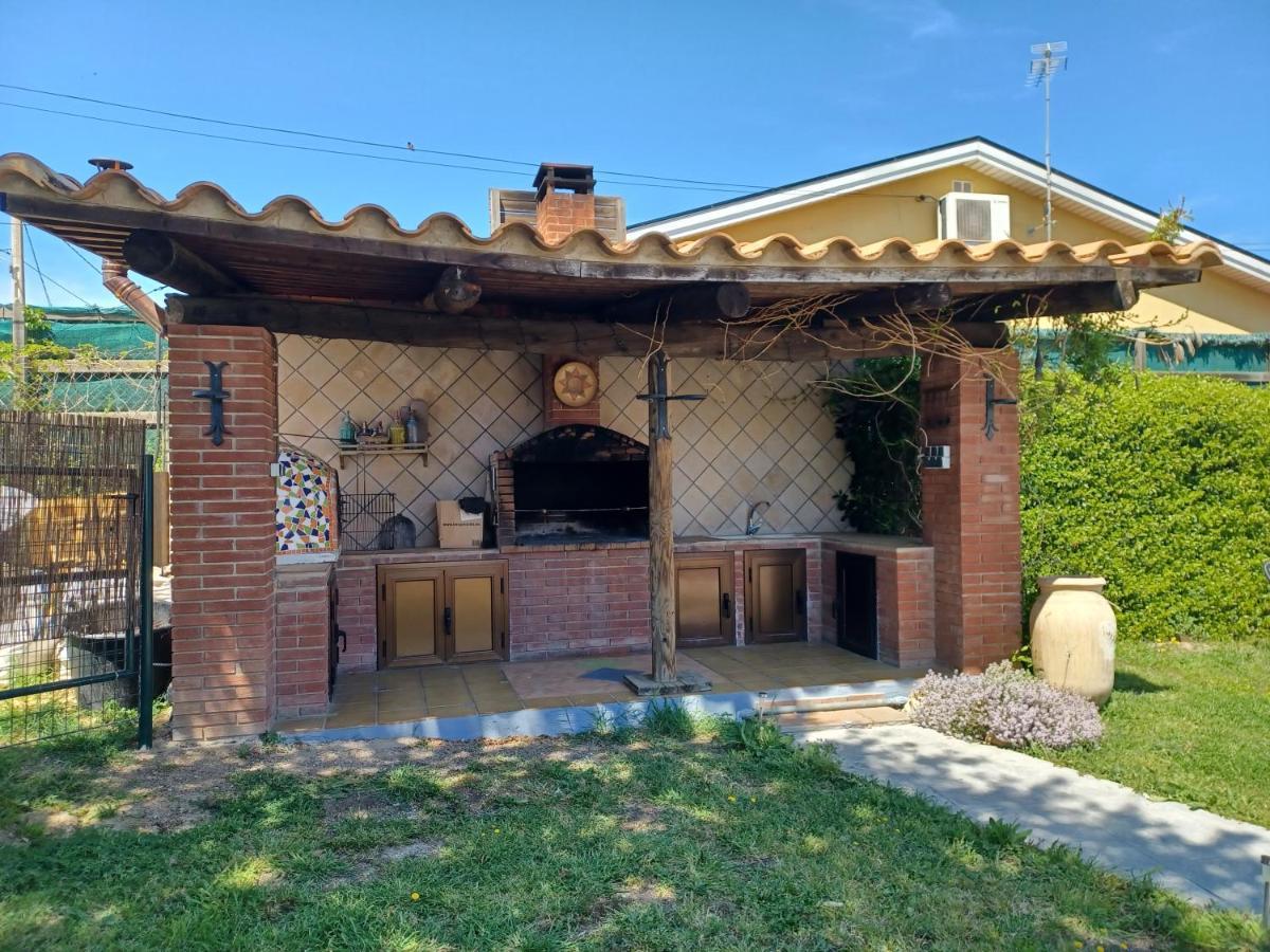 Piscina De Sal Barbacoa Wifi, Parking Gratis, 3 Min Pga Casa El Roble Villa Girona Kültér fotó