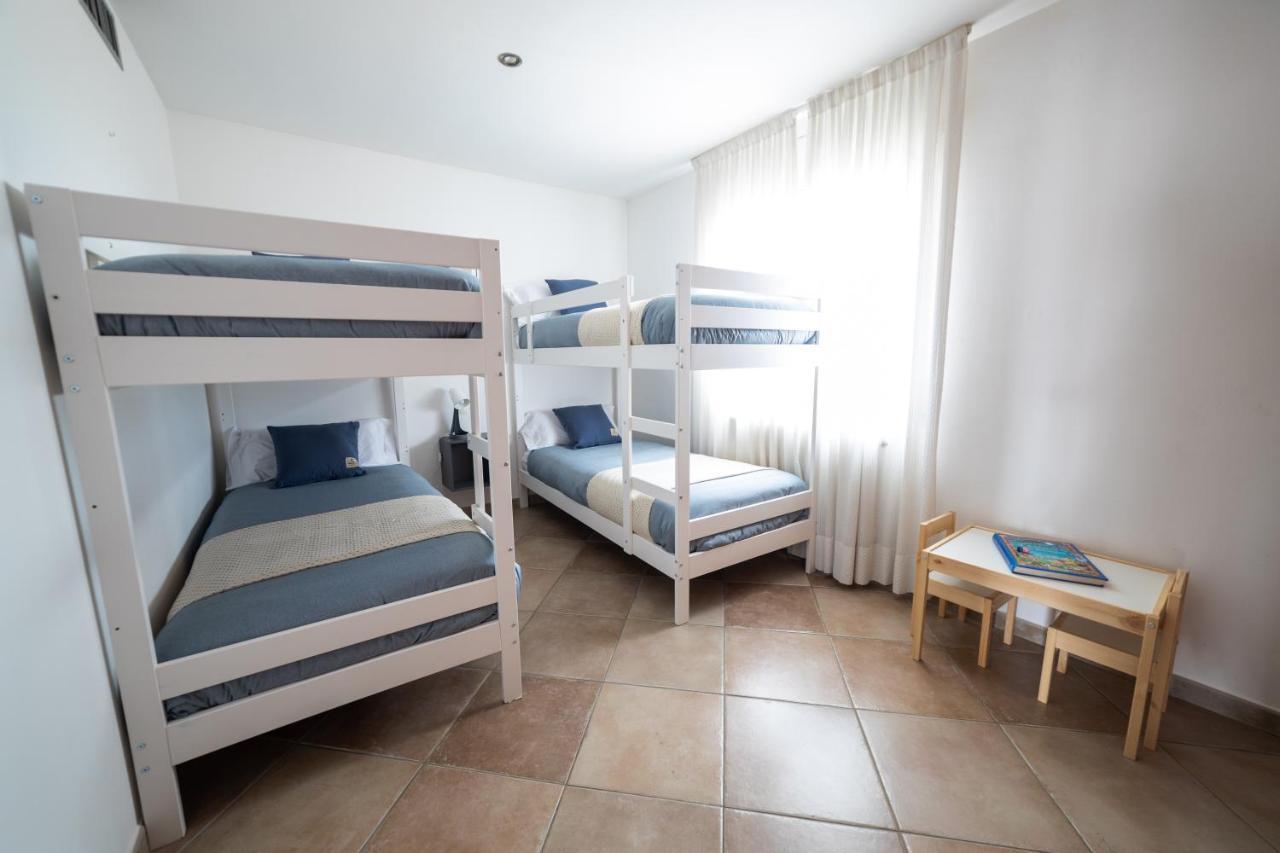 Piscina De Sal Barbacoa Wifi, Parking Gratis, 3 Min Pga Casa El Roble Villa Girona Kültér fotó