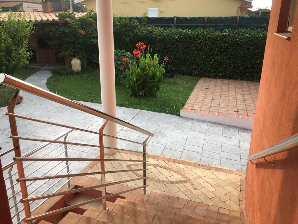Piscina De Sal Barbacoa Wifi, Parking Gratis, 3 Min Pga Casa El Roble Villa Girona Kültér fotó