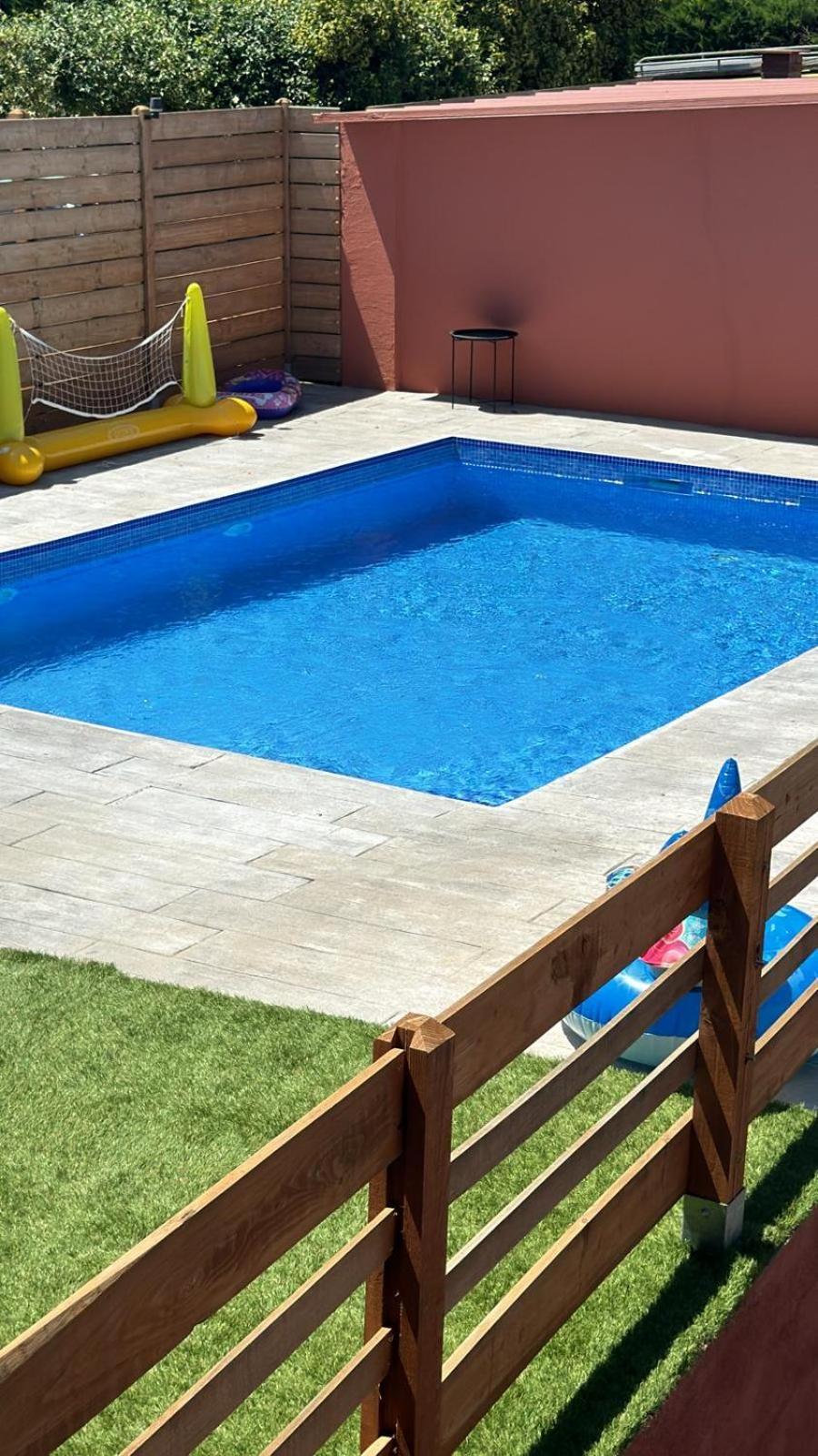 Piscina De Sal Barbacoa Wifi, Parking Gratis, 3 Min Pga Casa El Roble Villa Girona Kültér fotó